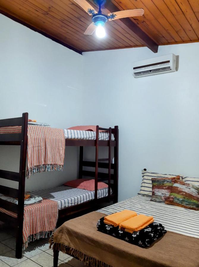 Suite Pe Na Areia- Espaco Independente Na Praia Do Curral Com Localizacao Privilegiada - Simplicidade E Comodidade Com O Por Do Sol Mais Lindo De Ilhabela - Melhor Custo Beneficio Para Ate 4 Pessoas , Na Av Jose Pacheco Do Nascimento Nº 7682 Eksteriør billede