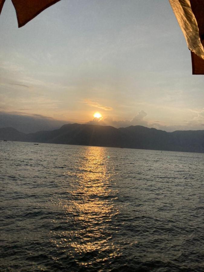 Suite Pe Na Areia- Espaco Independente Na Praia Do Curral Com Localizacao Privilegiada - Simplicidade E Comodidade Com O Por Do Sol Mais Lindo De Ilhabela - Melhor Custo Beneficio Para Ate 4 Pessoas , Na Av Jose Pacheco Do Nascimento Nº 7682 Eksteriør billede