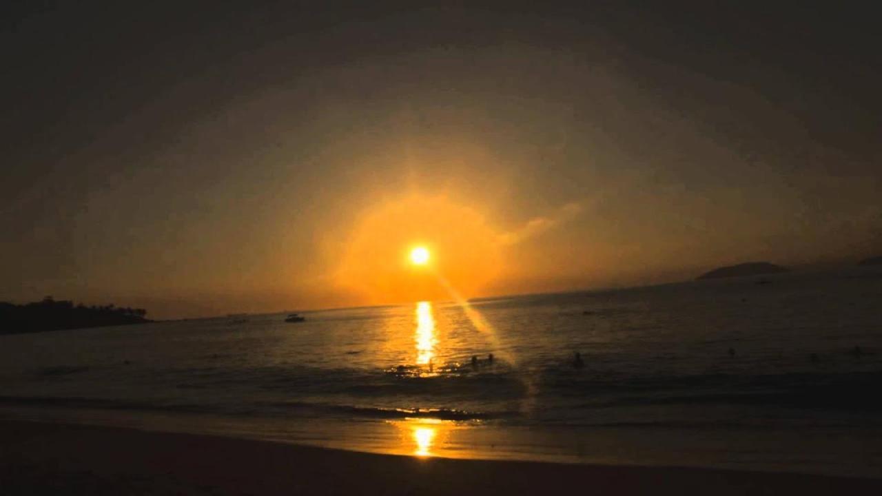 Suite Pe Na Areia- Espaco Independente Na Praia Do Curral Com Localizacao Privilegiada - Simplicidade E Comodidade Com O Por Do Sol Mais Lindo De Ilhabela - Melhor Custo Beneficio Para Ate 4 Pessoas , Na Av Jose Pacheco Do Nascimento Nº 7682 Eksteriør billede